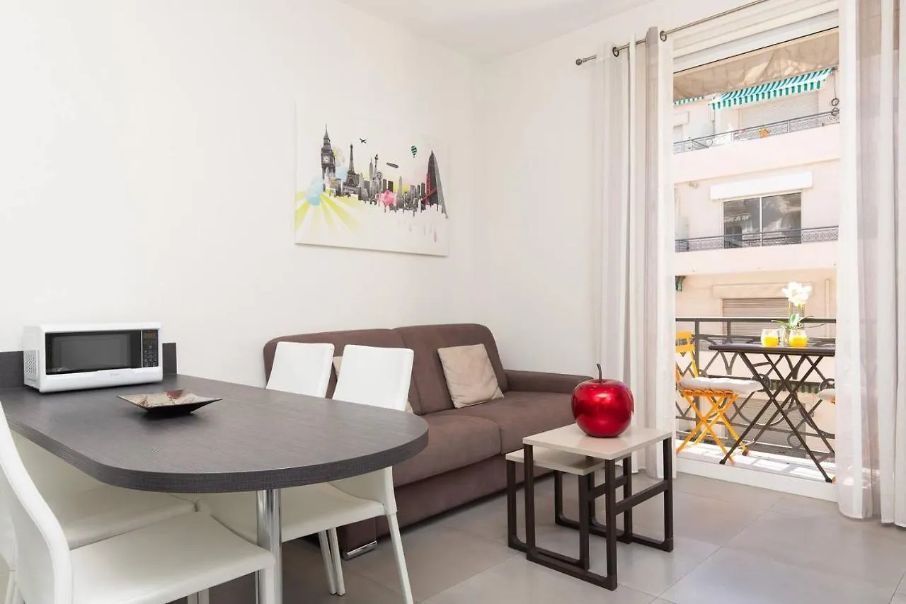Palais Miramar: 1 Bed Side Sea View Lejlighed Cannes