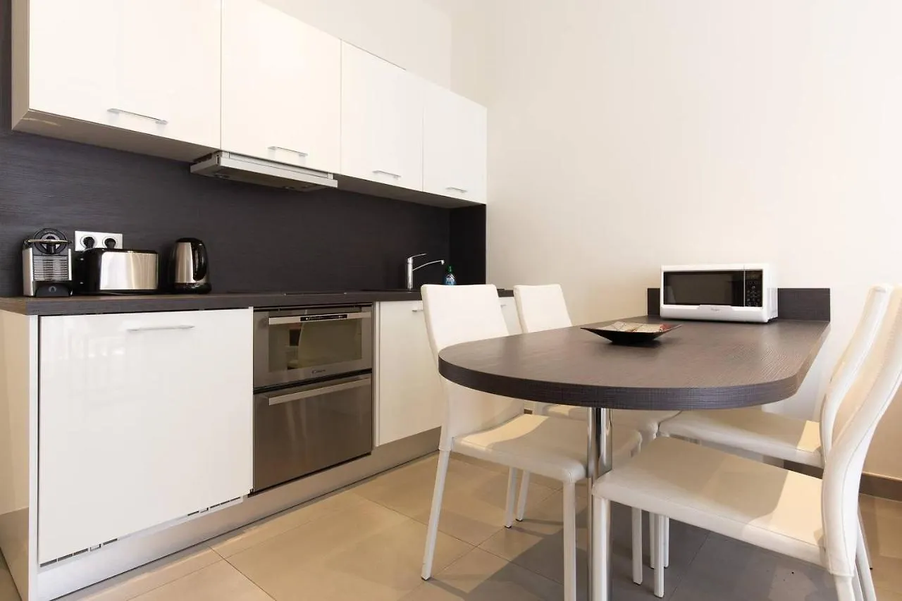 Palais Miramar: 1 Bed Side Sea View Lejlighed Cannes